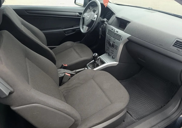 Opel Astra cena 13900 przebieg: 212742, rok produkcji 2009 z Jabłonowo Pomorskie małe 92